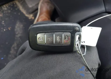 2010 Hyundai Genesis 2.0T Premium z USA, uszkodzony, nr VIN KMHHT6KD3AU041368